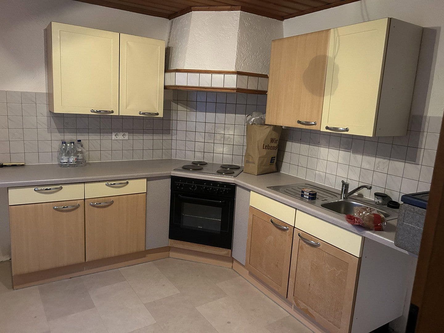 Prenájom domu 140 m², pozemok 140 m², Bahnhof str 10, Altmannstein, Bavorsko Prenájom domu 140 m², pozemok 140 m², Bahnhof str 10, Altmannstein, Bavorsko
