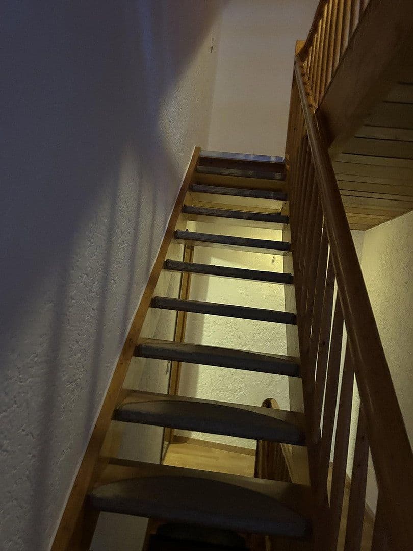 Prenájom domu 140 m², pozemok 140 m², Bahnhof str 10, Altmannstein, Bavorsko Prenájom domu 140 m², pozemok 140 m², Bahnhof str 10, Altmannstein, Bavorsko