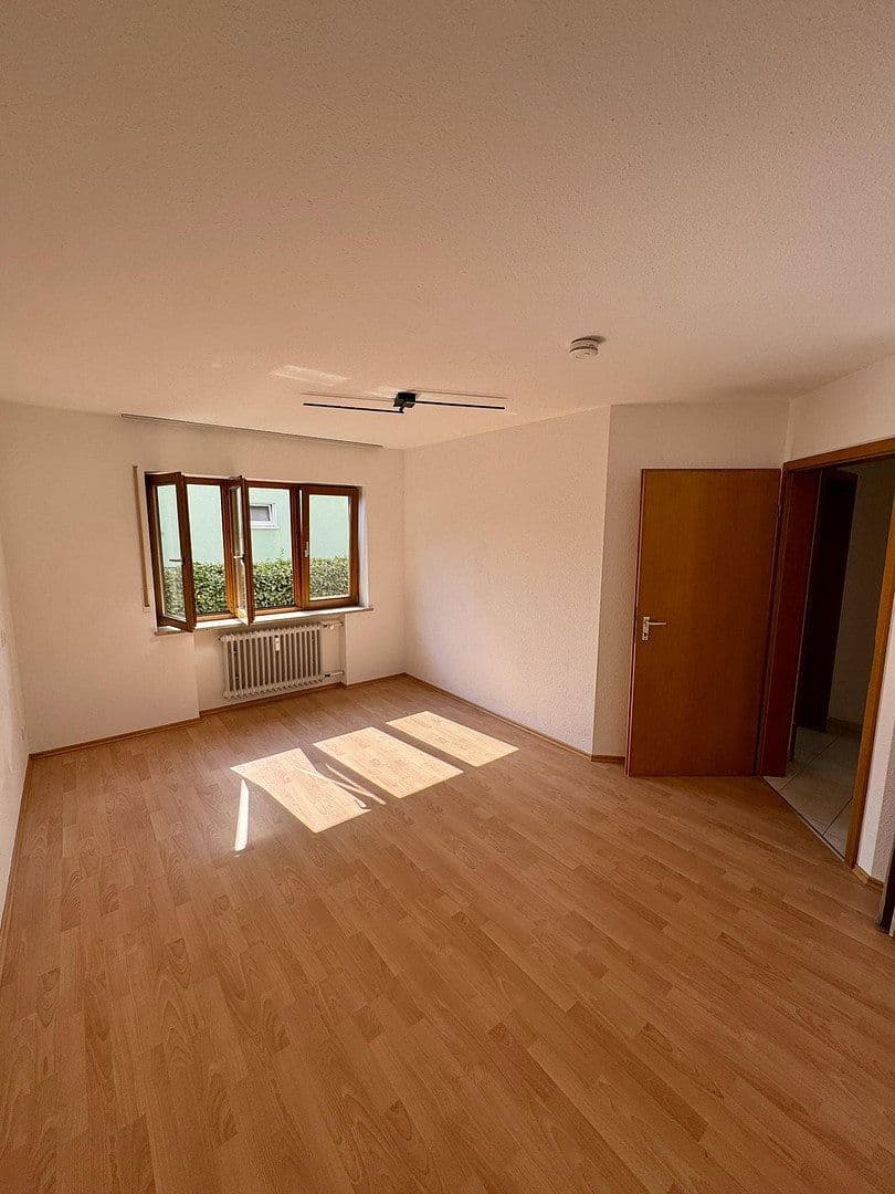 Predaj bytu 2-izbový 59 m², Gottmadingen, Bádensko-Wurttembersko Predaj bytu 2-izbový 59 m², Gottmadingen, Bádensko-Wurttembersko