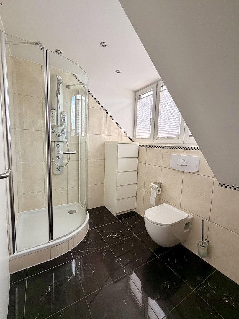 Predaj domu 156 m², pozemok 245 m², Fauststraße 52, München, Bavorsko Predaj domu 156 m², pozemok 245 m², Fauststraße 52, München, Bavorsko