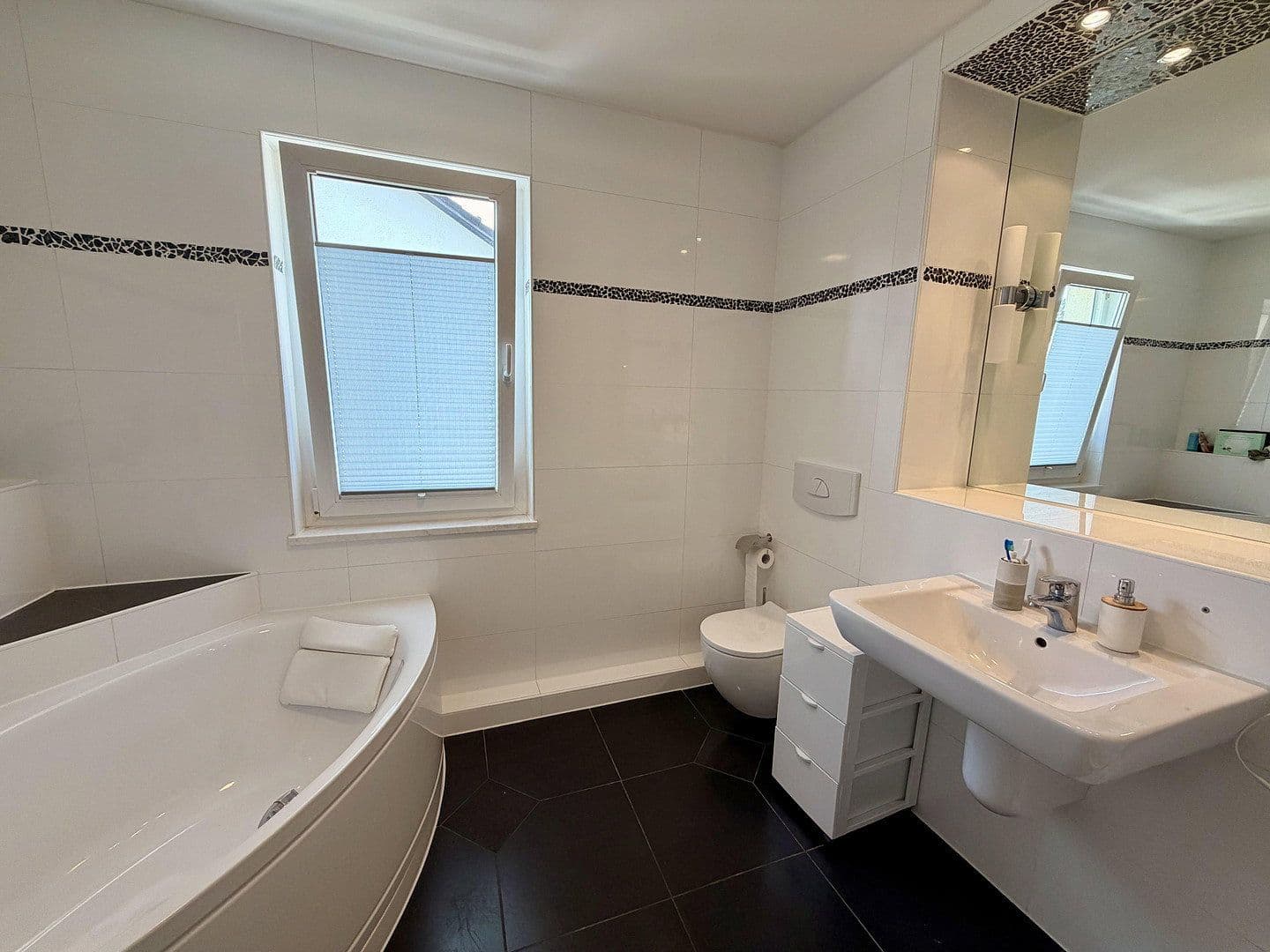 Predaj domu 156 m², pozemok 245 m², Fauststraße 52, München, Bavorsko Predaj domu 156 m², pozemok 245 m², Fauststraße 52, München, Bavorsko