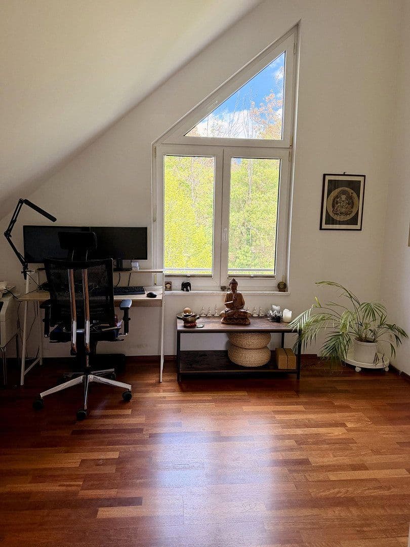 Predaj domu 156 m², pozemok 245 m², Fauststraße 52, München, Bavorsko Predaj domu 156 m², pozemok 245 m², Fauststraße 52, München, Bavorsko