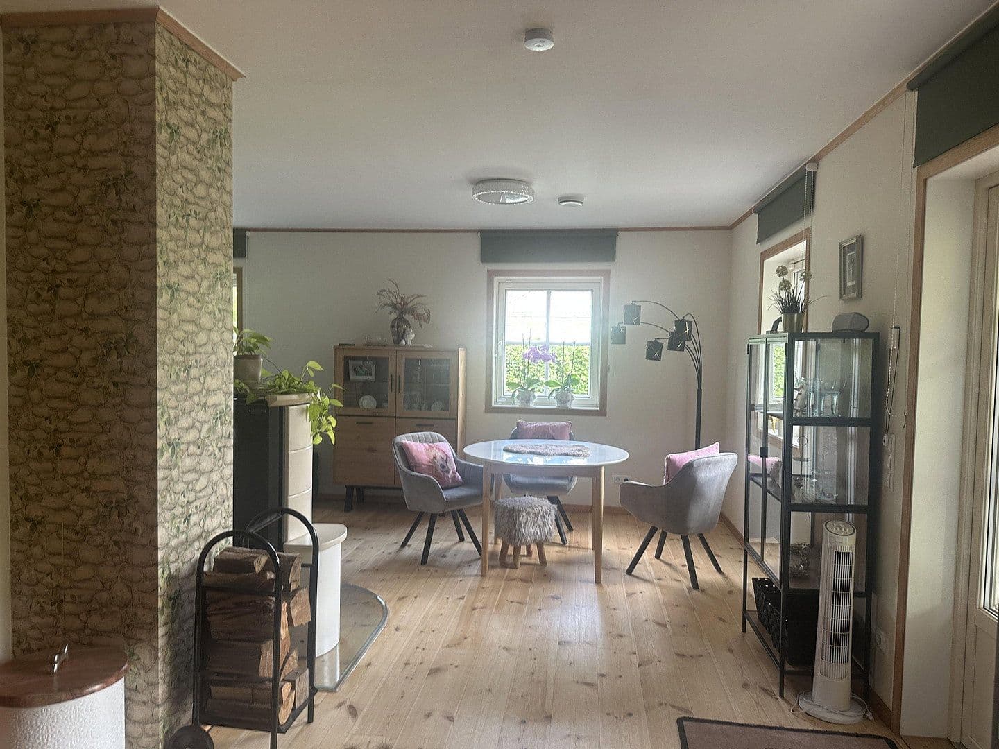 Predaj domu 90 m², pozemok 400 m², Werneuchen, Brandenbursko Predaj domu 90 m², pozemok 400 m², Werneuchen, Brandenbursko
