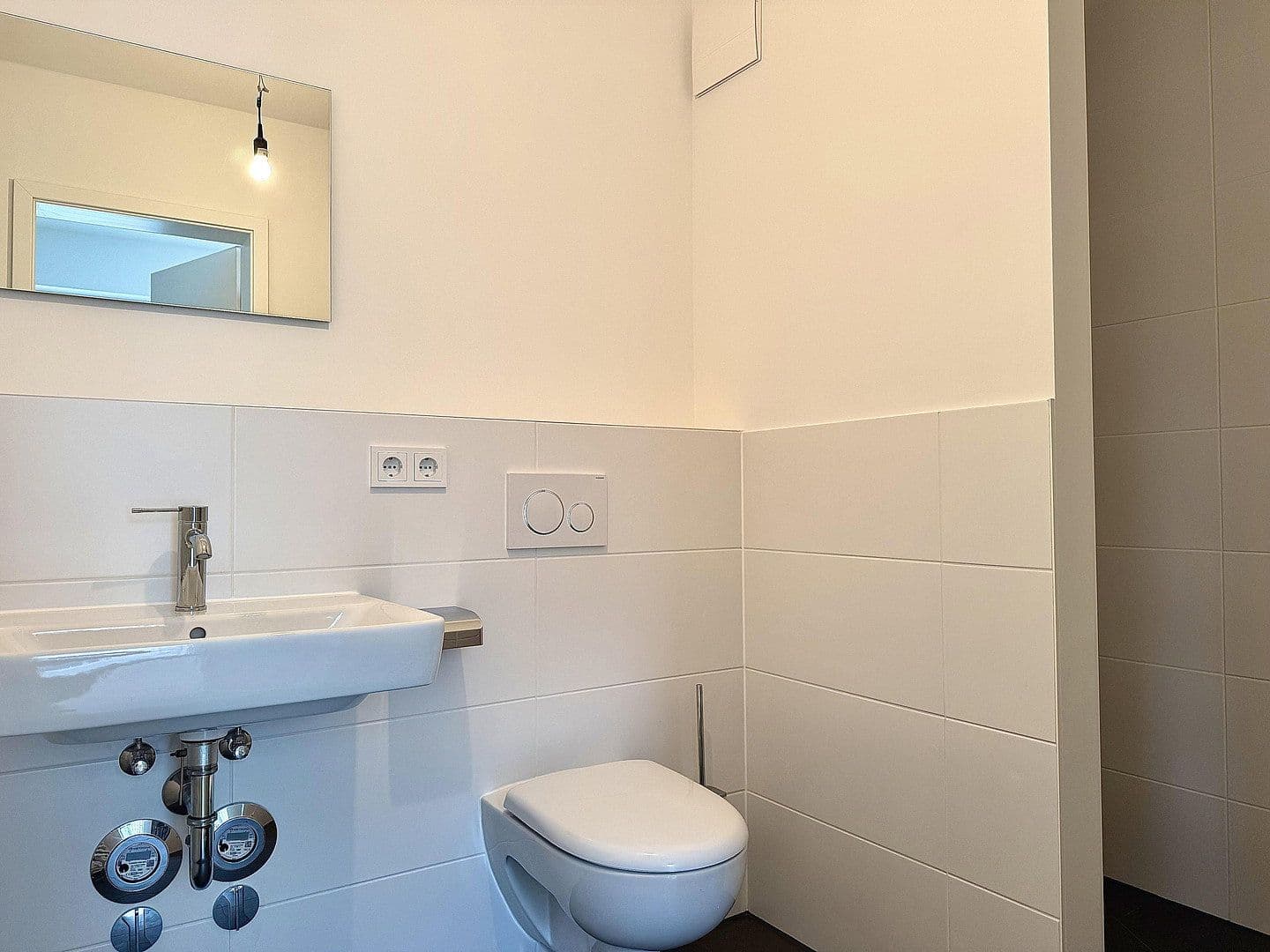 Prenájom bytu 1-izbový 34 m², Berlin, Berlín Prenájom bytu 1-izbový 34 m², Berlin, Berlín