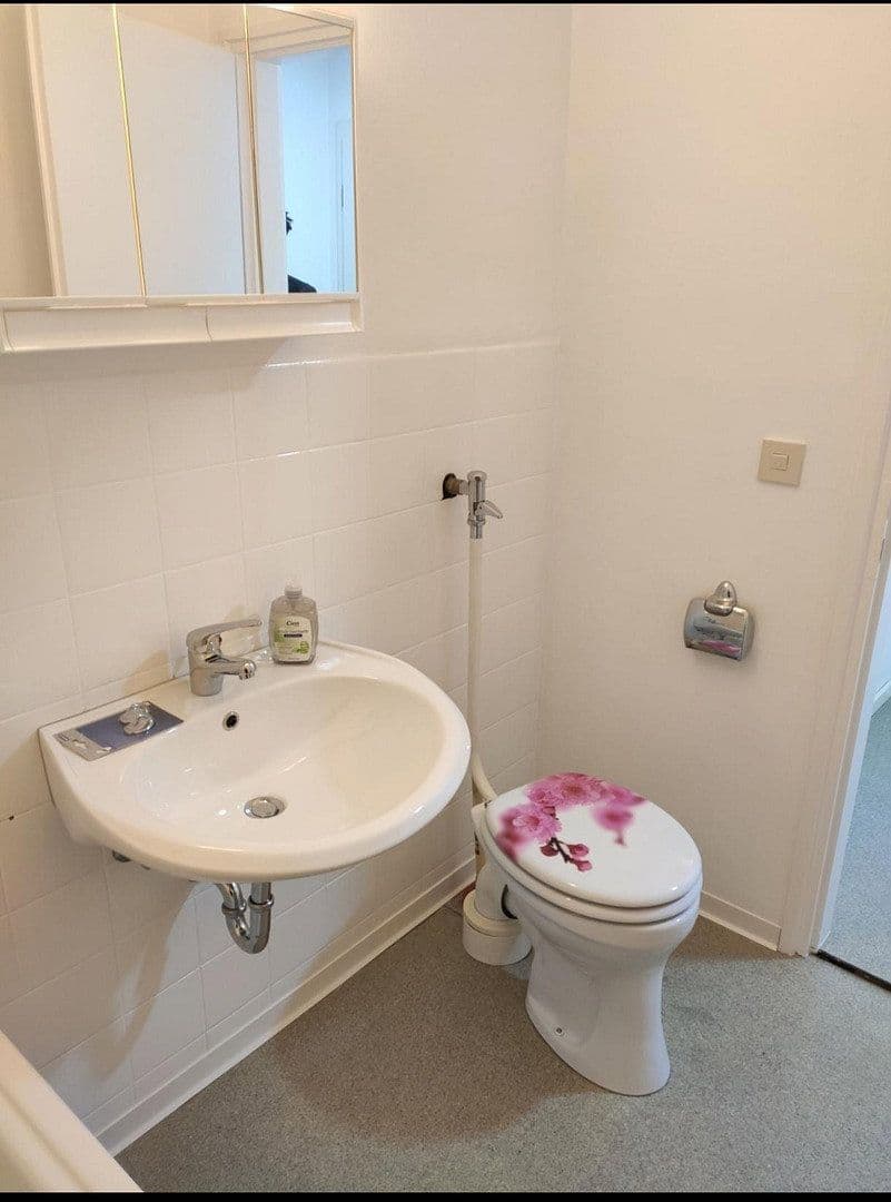 Predaj bytu 1-izbový 30 m², Eybstraße B244, Neuburg an der Donau, Bavorsko Predaj bytu 1-izbový 30 m², Eybstraße B244, Neuburg an der Donau, Bavorsko