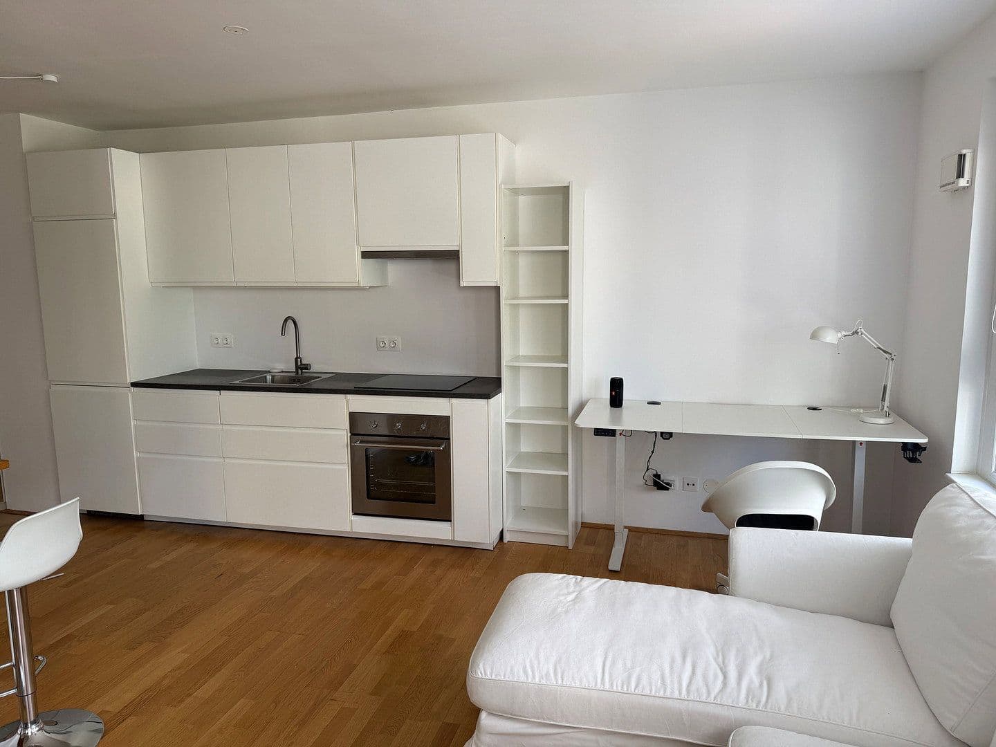 Prenájom bytu 2-izbový 48 m², Adolf-Czettel-Gasse 9, Wien, Viedeň Prenájom bytu 2-izbový 48 m², Adolf-Czettel-Gasse 9, Wien, Viedeň