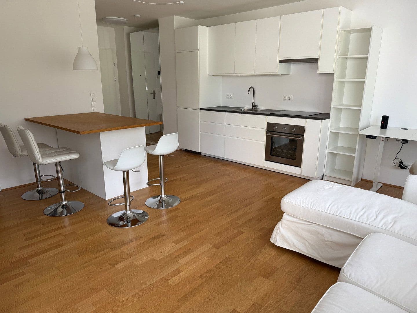 Prenájom bytu 2-izbový 48 m², Adolf-Czettel-Gasse 9, Wien, Viedeň Prenájom bytu 2-izbový 48 m², Adolf-Czettel-Gasse 9, Wien, Viedeň