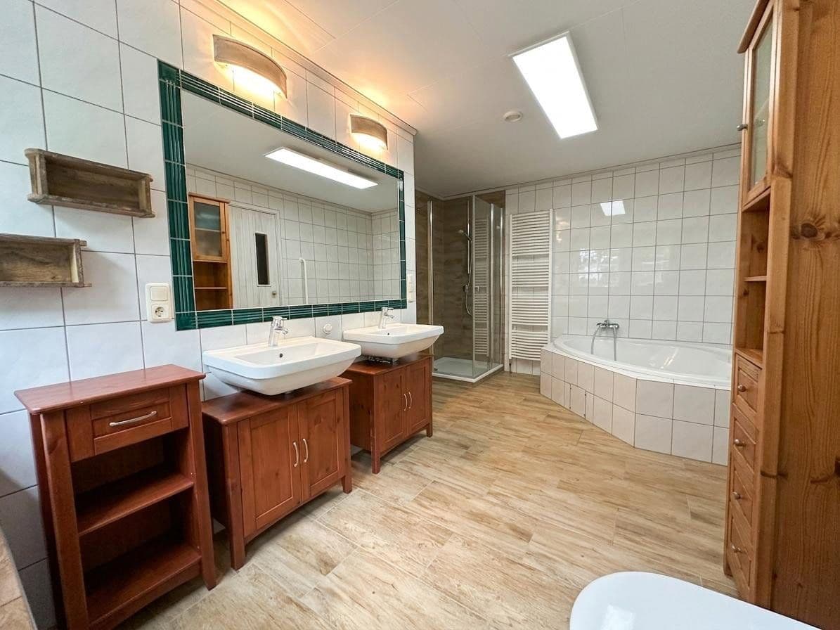 Predaj domu 125 m², pozemok 569 m², Großensee, Šlezvicko-Holštajnsko Predaj domu 125 m², pozemok 569 m², Großensee, Šlezvicko-Holštajnsko