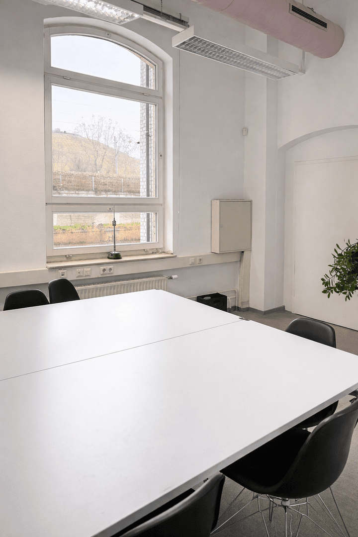 Prenájom kancelárie 350 m², Postwiesenstr. 5a, Stuttgart, Bádensko-Wurttembersko Prenájom kancelárie 350 m², Postwiesenstr. 5a, Stuttgart, Bádensko-Wurttembersko