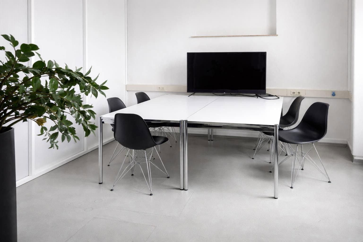 Prenájom kancelárie 350 m², Postwiesenstr. 5a, Stuttgart, Bádensko-Wurttembersko Prenájom kancelárie 350 m², Postwiesenstr. 5a, Stuttgart, Bádensko-Wurttembersko