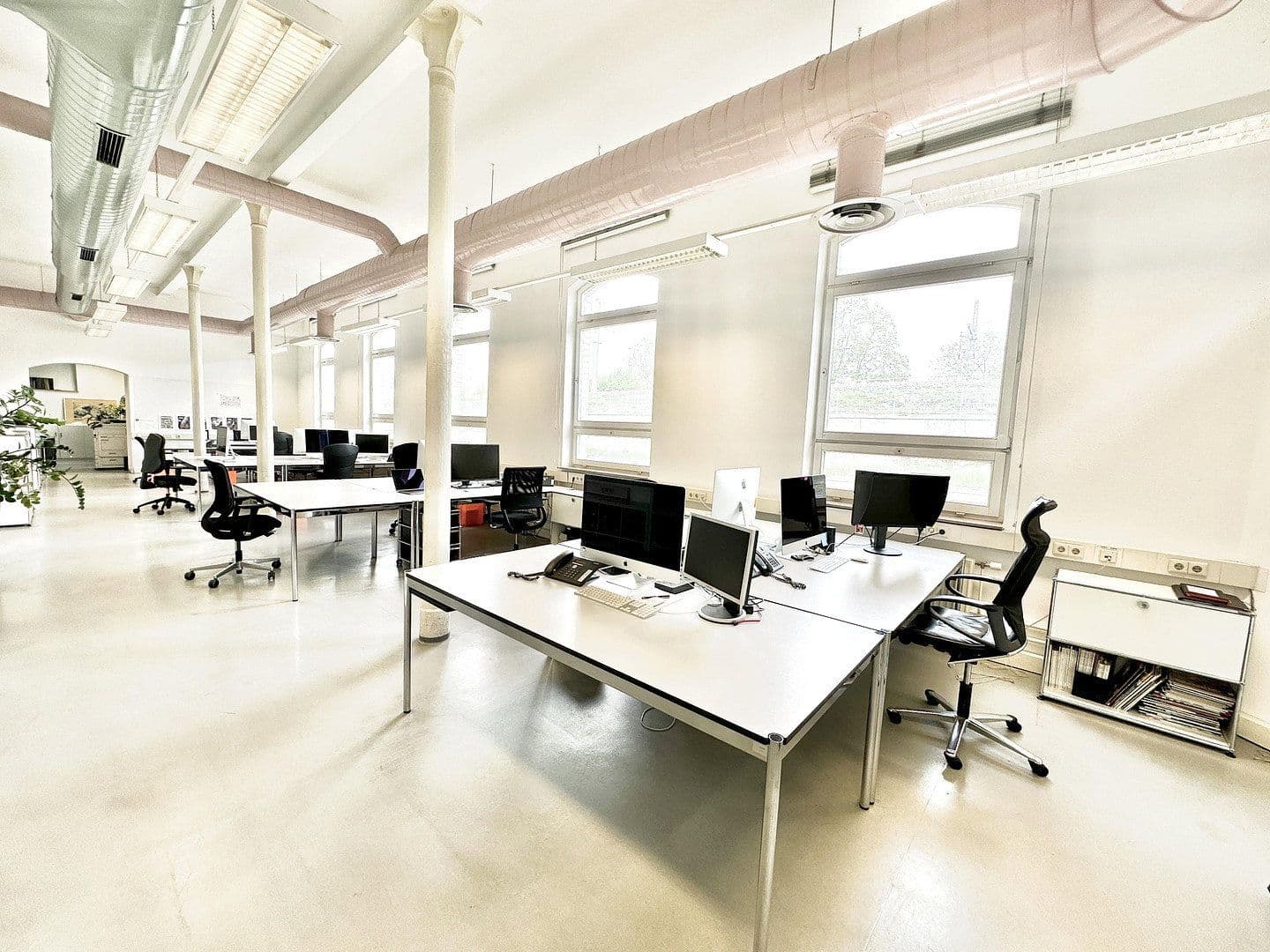 Prenájom kancelárie 350 m², Postwiesenstr. 5a, Stuttgart, Bádensko-Wurttembersko Prenájom kancelárie 350 m², Postwiesenstr. 5a, Stuttgart, Bádensko-Wurttembersko