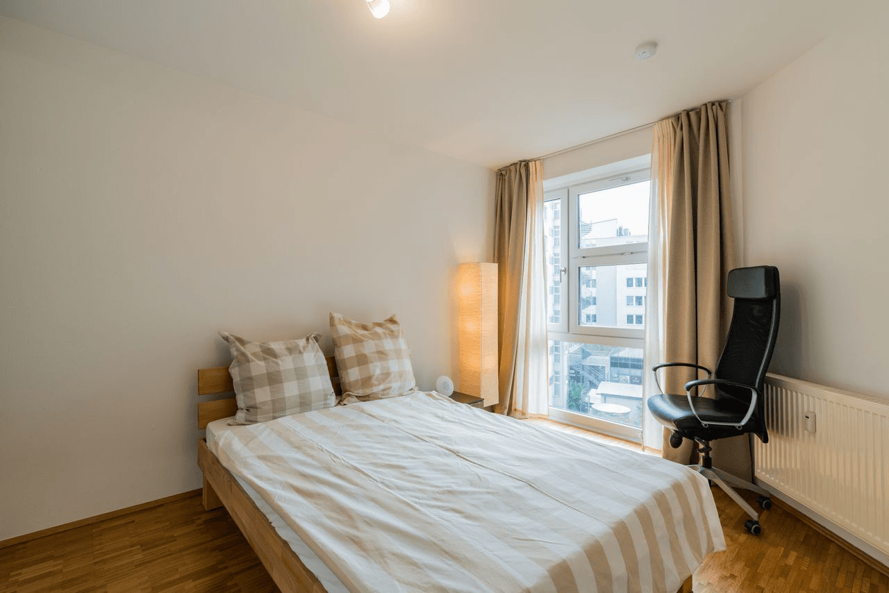 Prenájom bytu 2-izbový 69 m², Alte Jakobstraße, 77A, Berlin, Berlín Prenájom bytu 2-izbový 69 m², Alte Jakobstraße, 77A, Berlin, Berlín