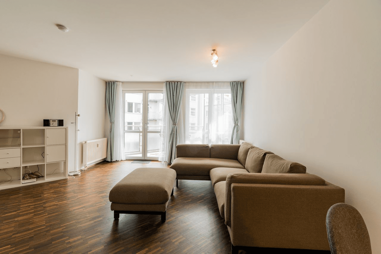 Prenájom bytu 2-izbový 69 m², Alte Jakobstraße, 77A, Berlin, Berlín Prenájom bytu 2-izbový 69 m², Alte Jakobstraße, 77A, Berlin, Berlín