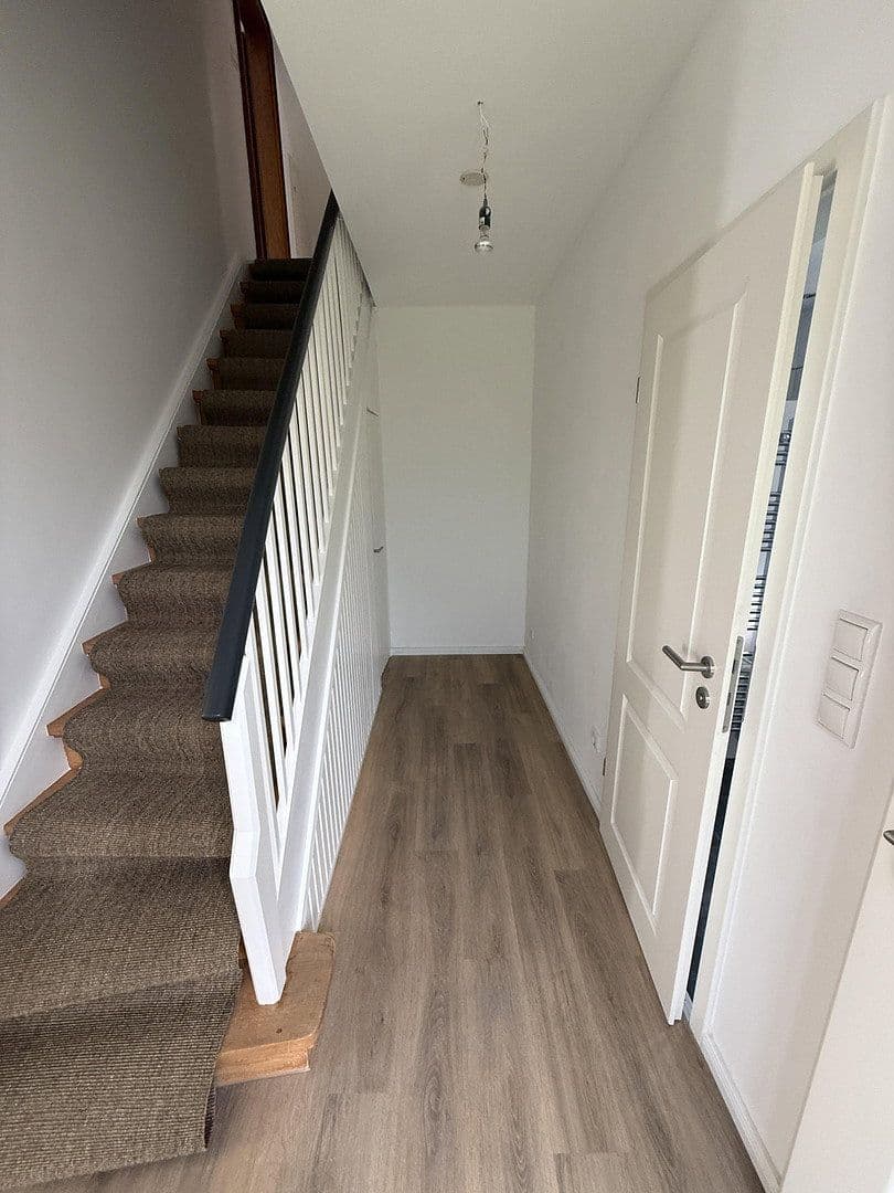 Predaj domu 92 m², pozemok 500 m², Bramkampredder 110, Ammersbek, Šlezvicko-Holštajnsko Predaj domu 92 m², pozemok 500 m², Bramkampredder 110, Ammersbek, Šlezvicko-Holštajnsko