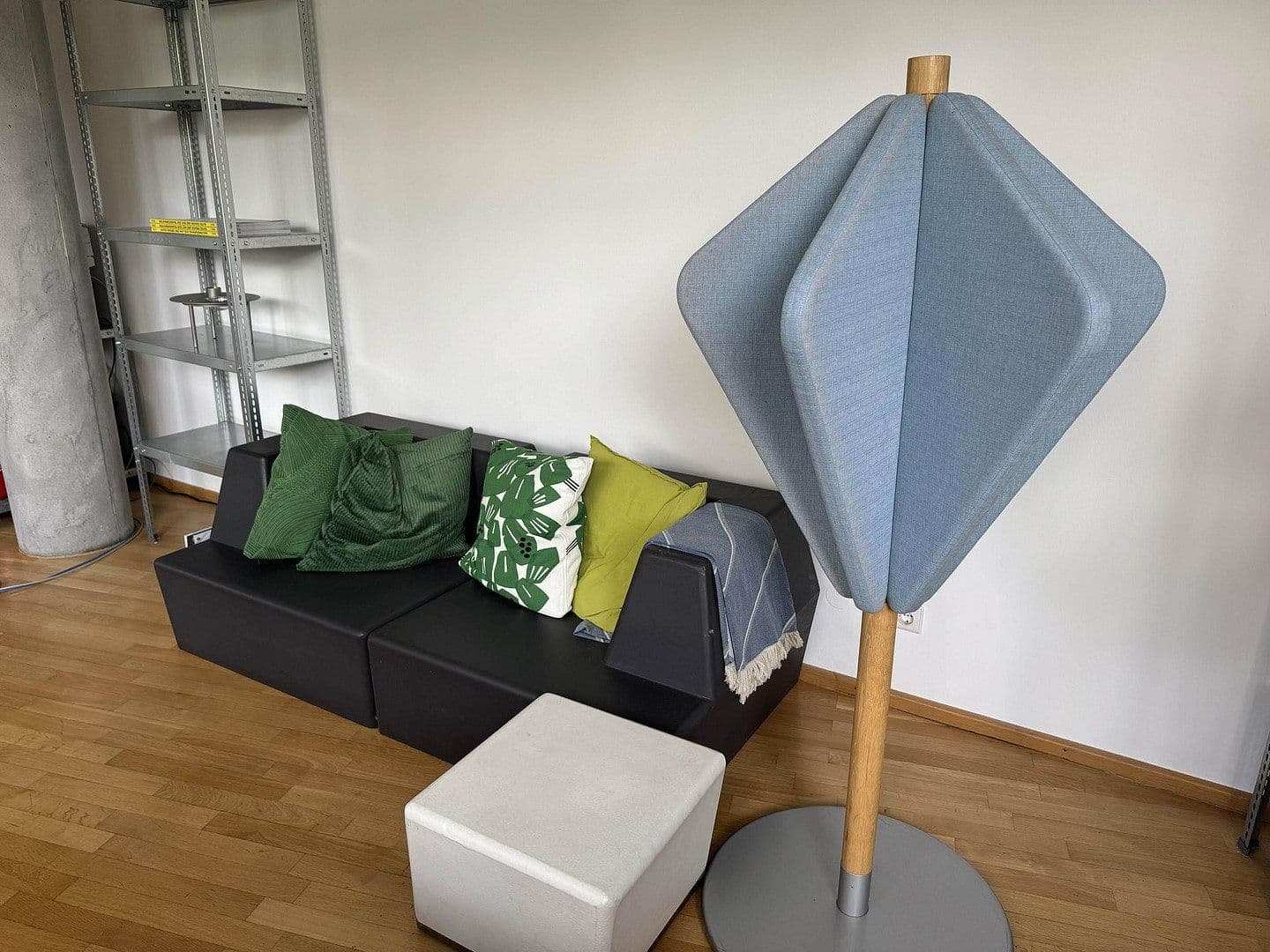 Prenájom kancelárie 135 m², Frankfurt am Main, Hesensko Prenájom kancelárie 135 m², Frankfurt am Main, Hesensko