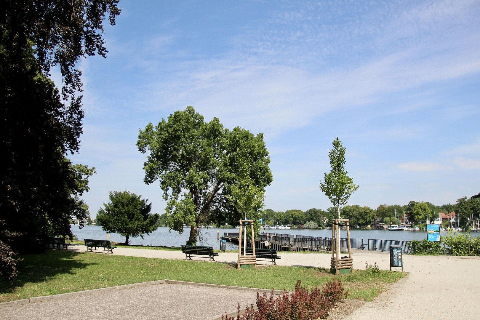 Predaj bytu 3-izbový 86 m², Berlin, Berlín Predaj bytu 3-izbový 86 m², Berlin, Berlín