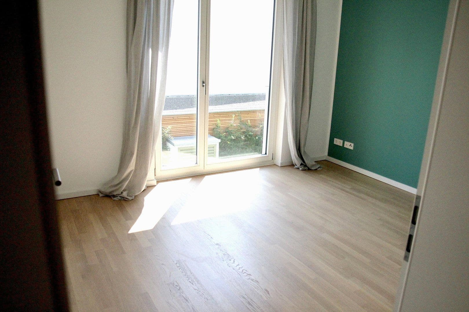 Predaj bytu 3-izbový 86 m², Berlin, Berlín Predaj bytu 3-izbový 86 m², Berlin, Berlín