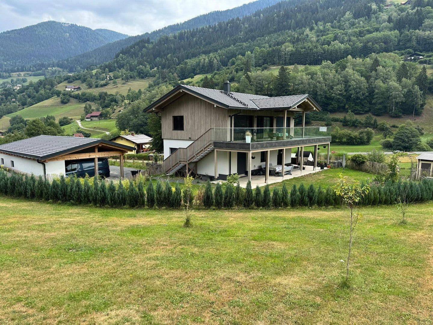 Predaj domu 130 m², pozemok 2.203 m², Feld am See, Korutánsko Predaj domu 130 m², pozemok 2.203 m², Feld am See, Korutánsko