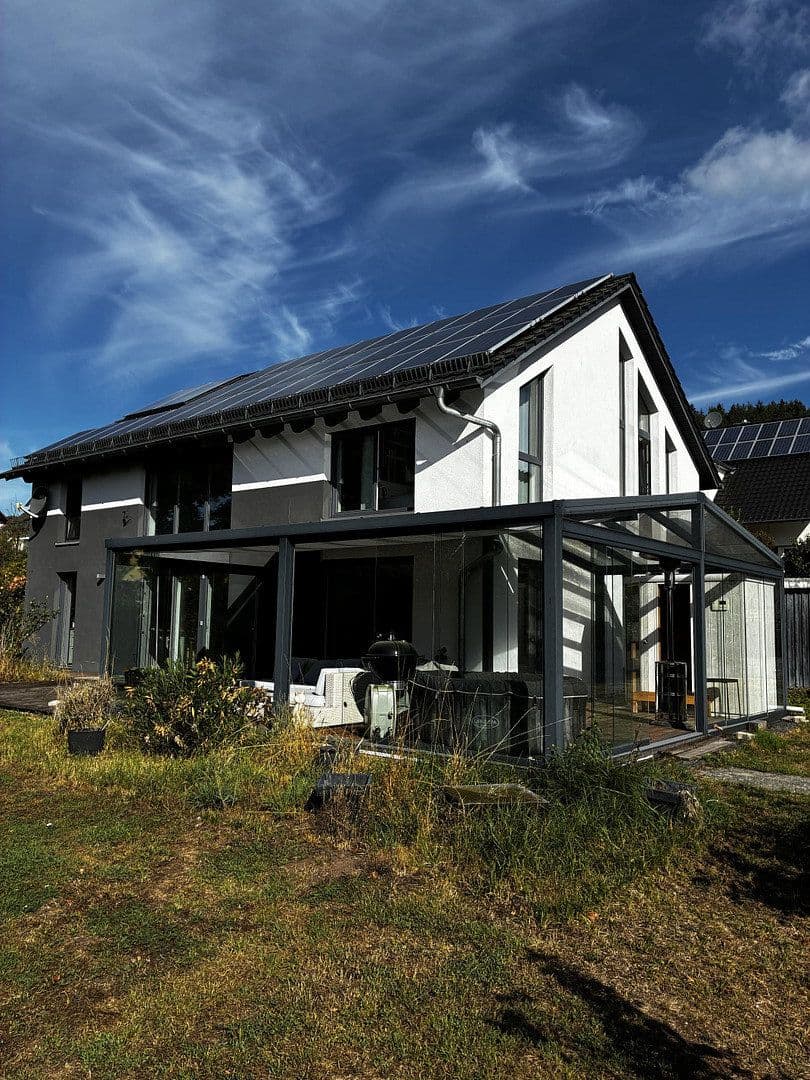 Predaj domu 161 m², pozemok 853 m², Maria-Theresien-Str. 30, Lohr am Main, Bavorsko Predaj domu 161 m², pozemok 853 m², Maria-Theresien-Str. 30, Lohr am Main, Bavorsko