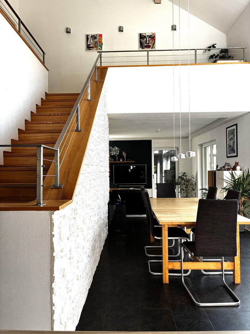 Predaj domu 161 m², pozemok 853 m², Maria-Theresien-Str. 30, Lohr am Main, Bavorsko Predaj domu 161 m², pozemok 853 m², Maria-Theresien-Str. 30, Lohr am Main, Bavorsko