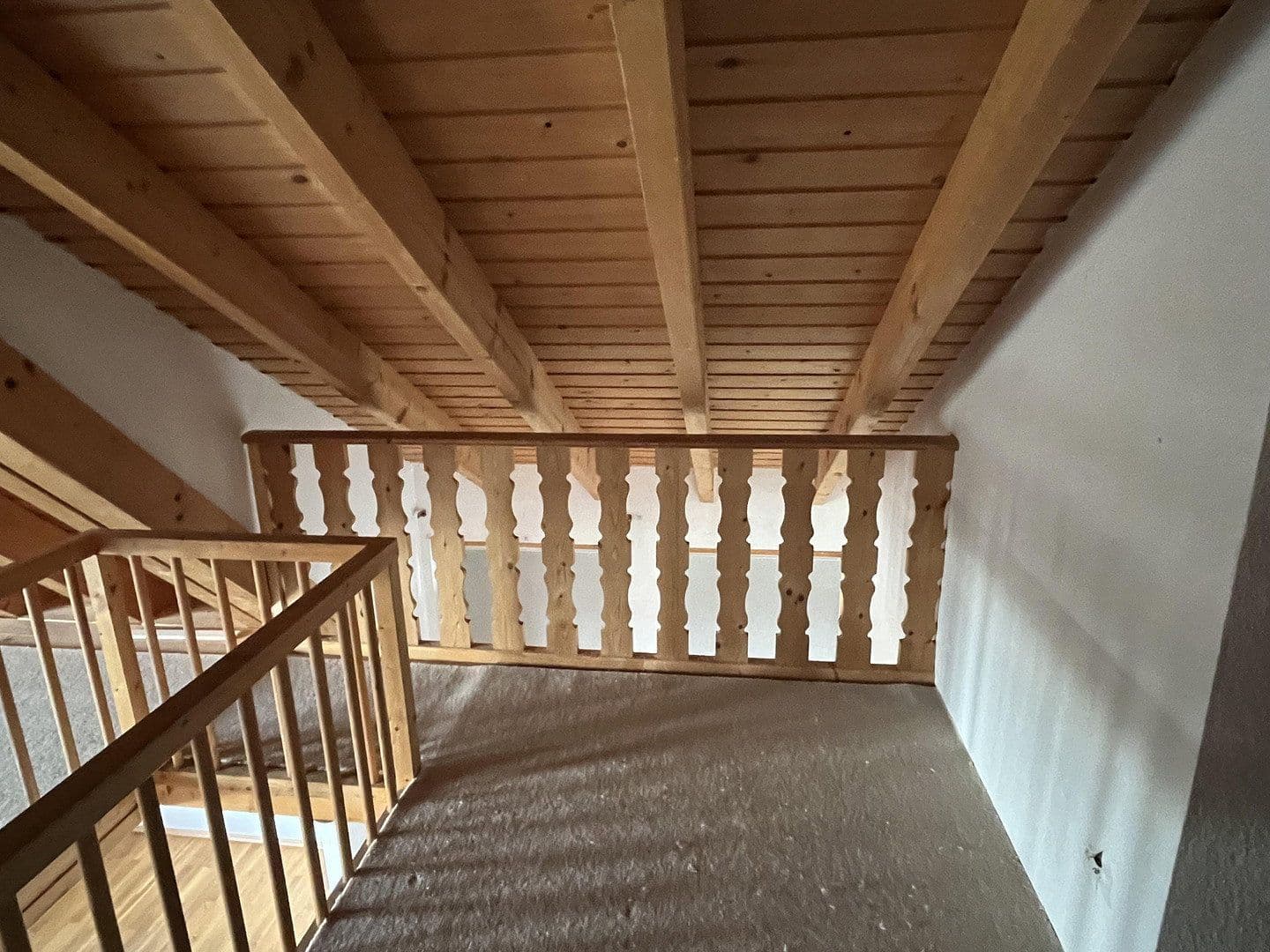 Prenájom domu 104 m², pozemok 680 m², Limeshain, Hesensko Prenájom domu 104 m², pozemok 680 m², Limeshain, Hesensko