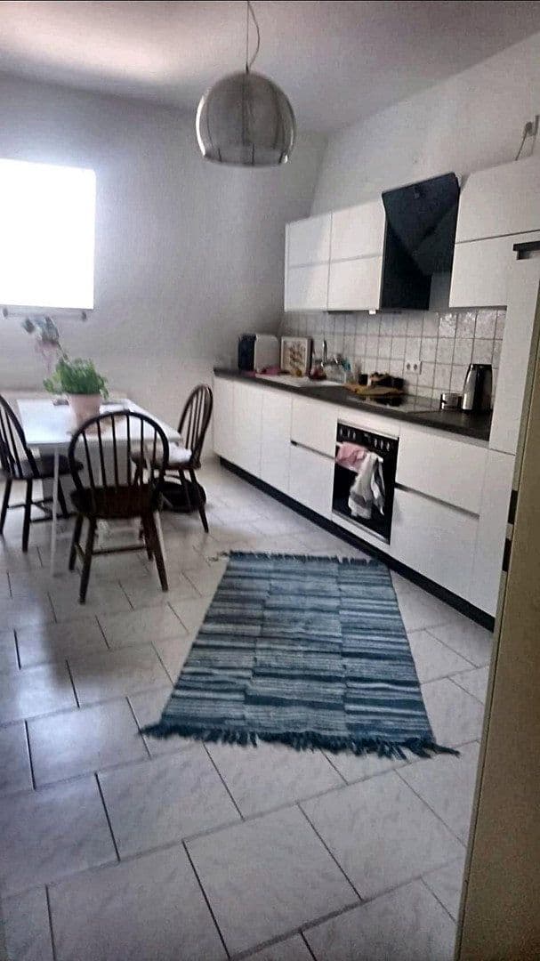 Prenájom bytu 2-izbový 71 m², Kemnastr. 17, Recklinghausen, Severné Porýnie - Westfálsko Prenájom bytu 2-izbový 71 m², Kemnastr. 17, Recklinghausen, Severné Porýnie - Westfálsko