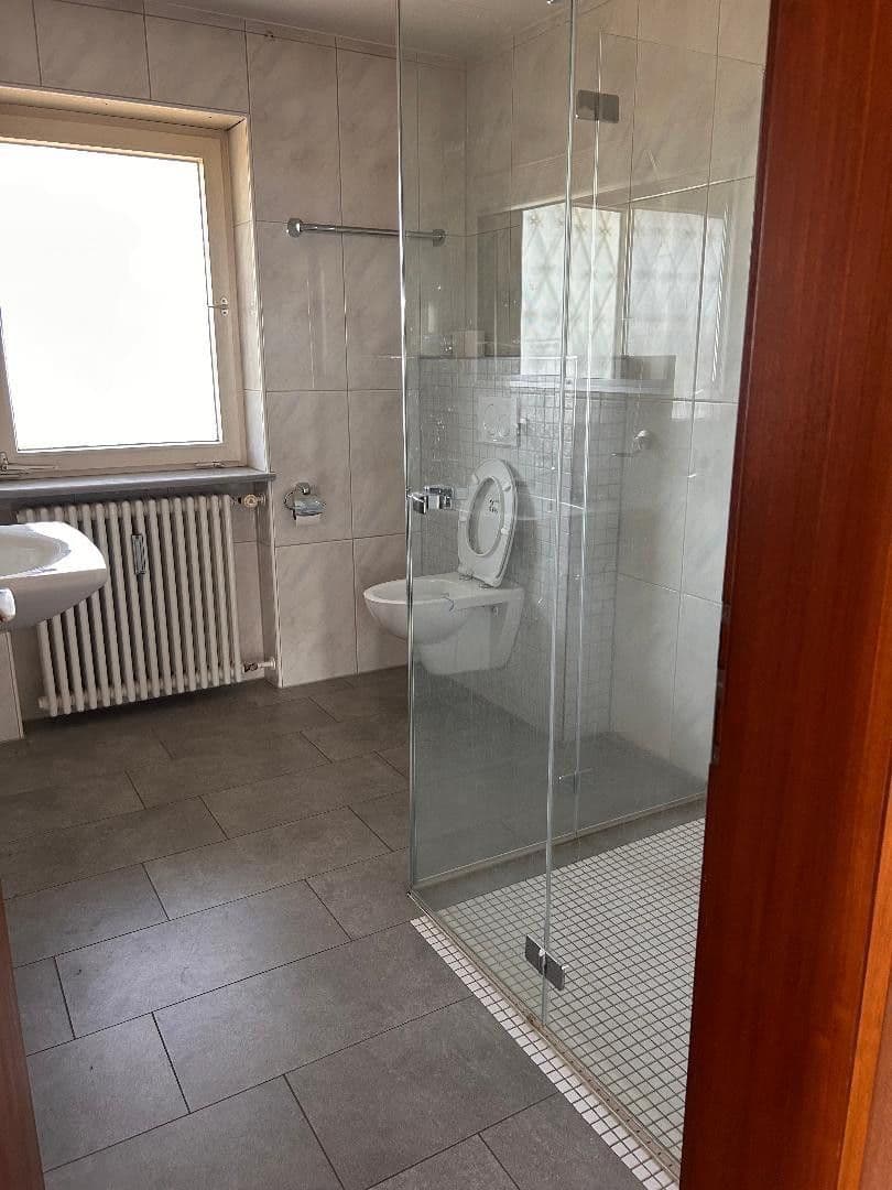 Prenájom domu 210 m², pozemok 950 m², Lindau (Bodensee), Bavorsko Prenájom domu 210 m², pozemok 950 m², Lindau (Bodensee), Bavorsko