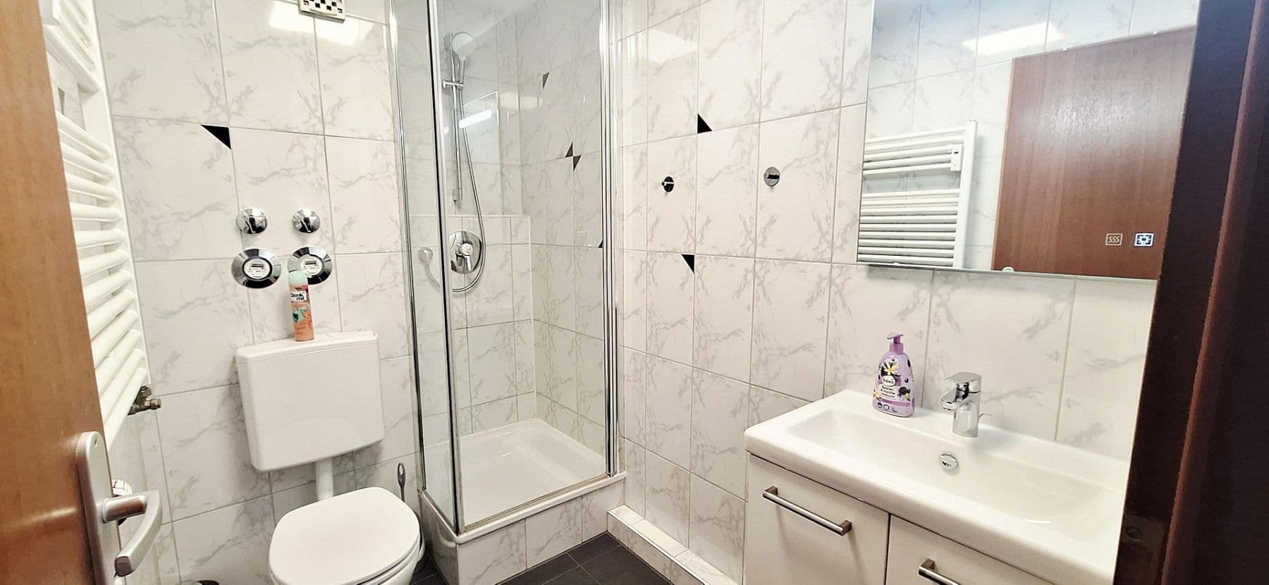 Prenájom bytu 1-izbový 30 m², Werderstraße 8, Stuttgart, Bádensko-Wurttembersko Prenájom bytu 1-izbový 30 m², Werderstraße 8, Stuttgart, Bádensko-Wurttembersko