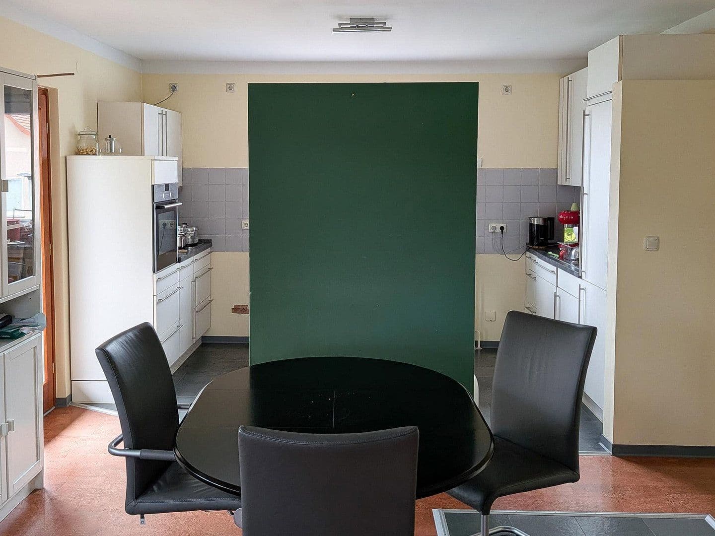Predaj domu 186 m², pozemok 737 m², Friedrich-Ebert-Str. 1, Limeshain, Hesensko Predaj domu 186 m², pozemok 737 m², Friedrich-Ebert-Str. 1, Limeshain, Hesensko