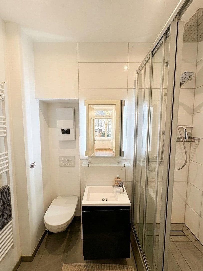 Prenájom bytu 1-izbový 22 m², Bonn, Severné Porýnie - Westfálsko Prenájom bytu 1-izbový 22 m², Bonn, Severné Porýnie - Westfálsko
