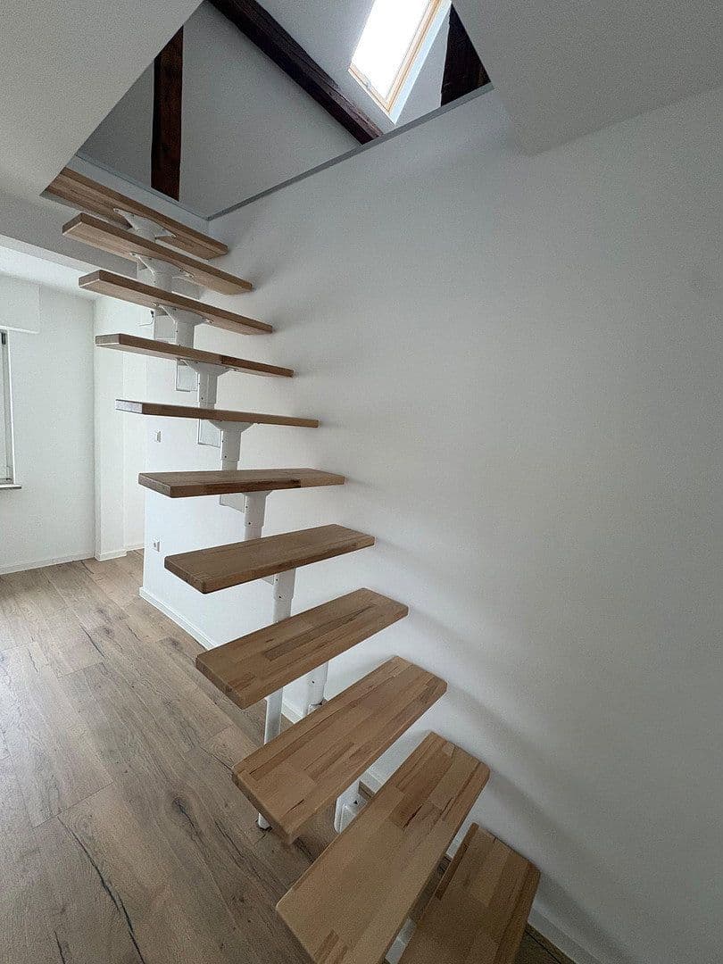 Predaj domu 130 m², pozemok 900 m², Zeiskammerstr 27, Bellheim, Porýnie-Falcko Predaj domu 130 m², pozemok 900 m², Zeiskammerstr 27, Bellheim, Porýnie-Falcko