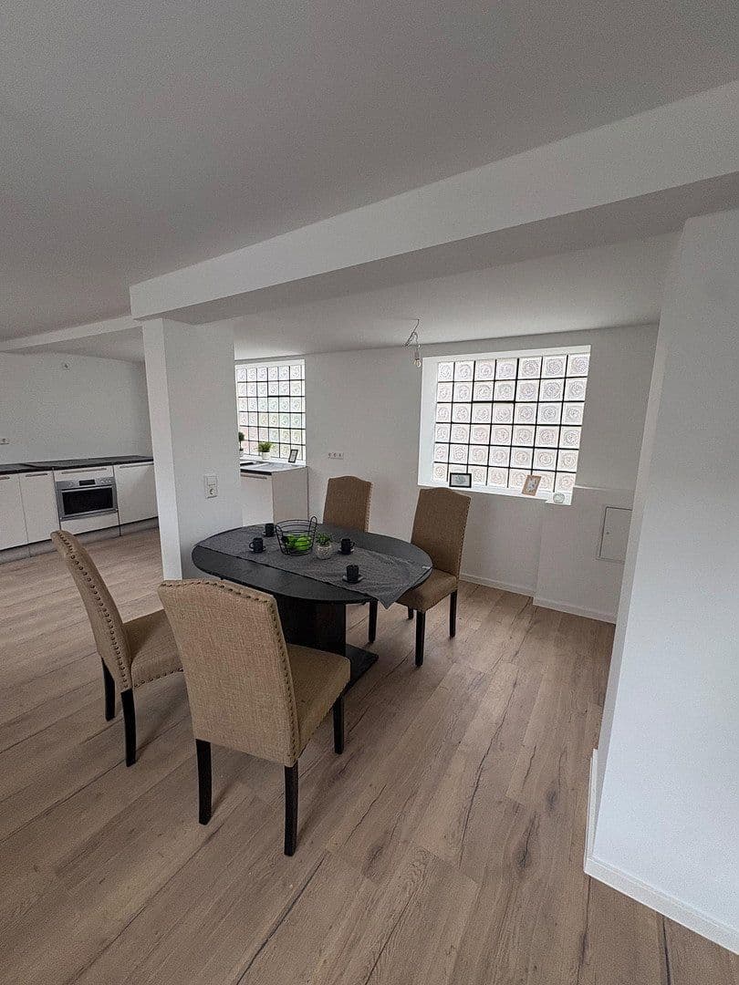 Predaj domu 130 m², pozemok 900 m², Zeiskammerstr 27, Bellheim, Porýnie-Falcko Predaj domu 130 m², pozemok 900 m², Zeiskammerstr 27, Bellheim, Porýnie-Falcko