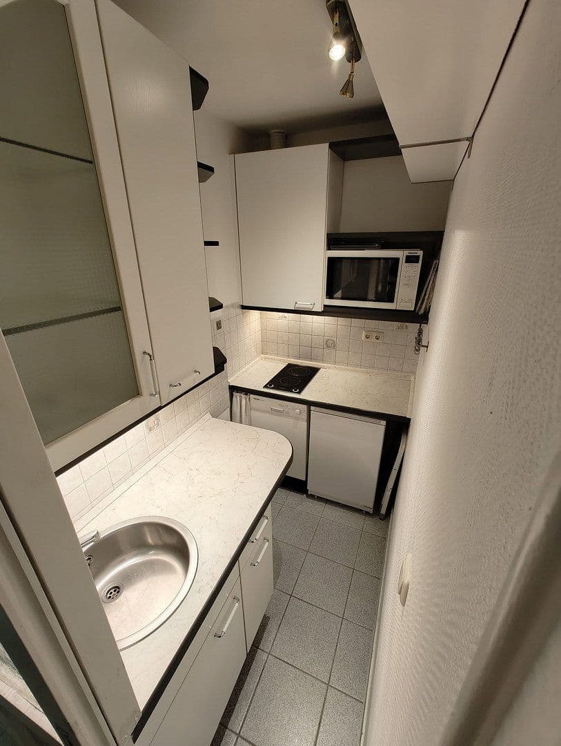 Prenájom bytu 1-izbový 22 m², Hamburg, Hamburg Prenájom bytu 1-izbový 22 m², Hamburg, Hamburg