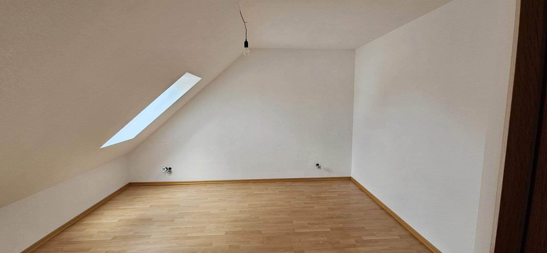 Prenájom bytu 2-izbový 70 m², Wilhelmstraße 80C, Lampertheim, Hesensko Prenájom bytu 2-izbový 70 m², Wilhelmstraße 80C, Lampertheim, Hesensko