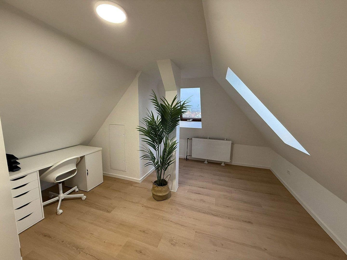 Prenájom bytu 35 m², Römerstraße 39, Heilbronn, Bádensko-Wurttembersko Prenájom bytu 35 m², Römerstraße 39, Heilbronn, Bádensko-Wurttembersko