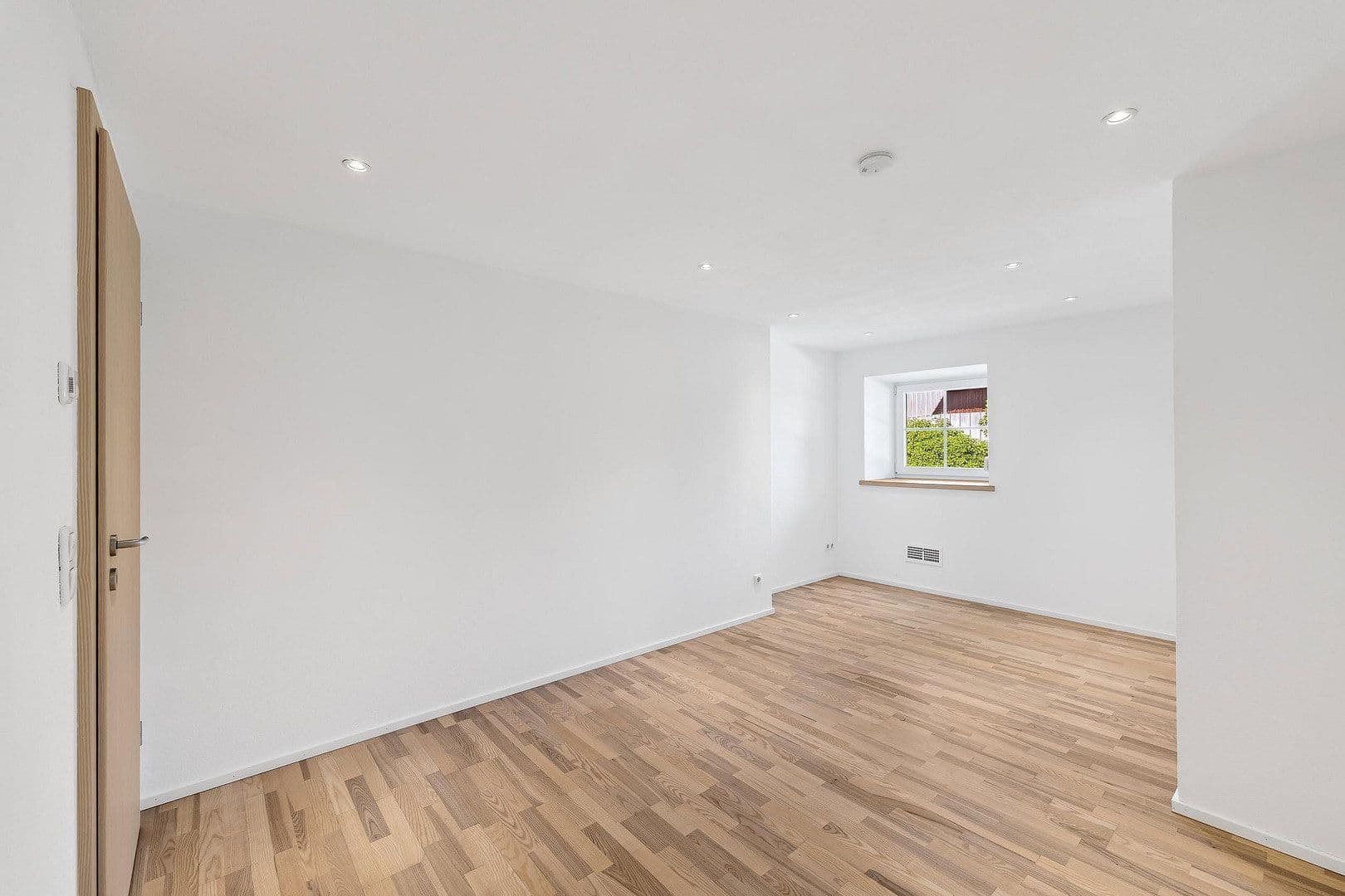 Predaj bytu 3-izbový 93 m², Ludwigstraße 25, Prutdorf, Bavorsko Predaj bytu 3-izbový 93 m², Ludwigstraße 25, Prutdorf, Bavorsko