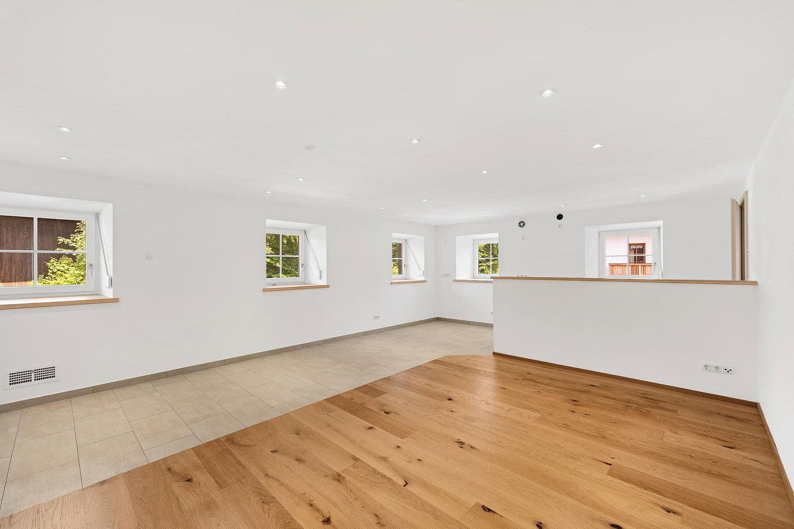 Predaj bytu 3-izbový 93 m², Ludwigstraße 25, Prutdorf, Bavorsko Predaj bytu 3-izbový 93 m², Ludwigstraße 25, Prutdorf, Bavorsko