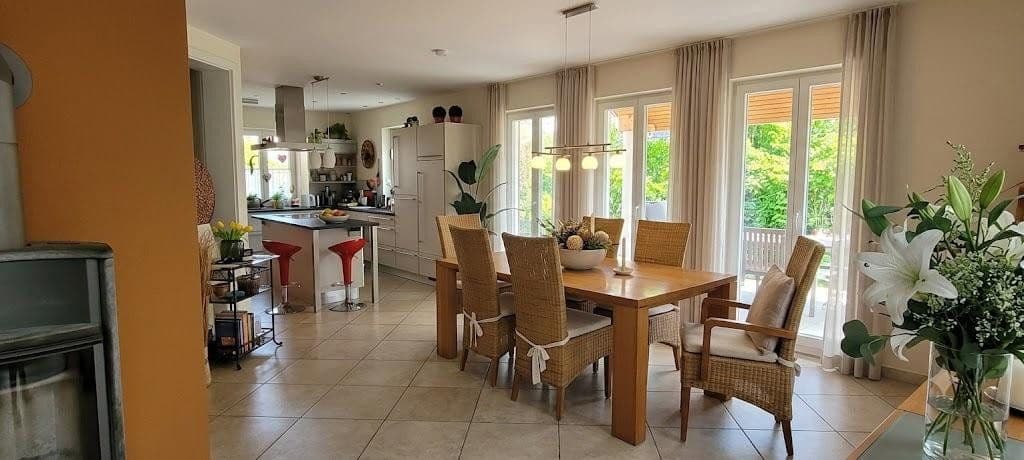 Predaj domu 140 m², pozemok 554 m², Thomas-Mann-Straße 40, Gaimersheim, Bavorsko Predaj domu 140 m², pozemok 554 m², Thomas-Mann-Straße 40, Gaimersheim, Bavorsko