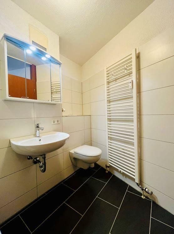 Prenájom bytu 1-izbový 30 m², Zähringerstraße 47, Karlsruhe, Bádensko-Wurttembersko Prenájom bytu 1-izbový 30 m², Zähringerstraße 47, Karlsruhe, Bádensko-Wurttembersko