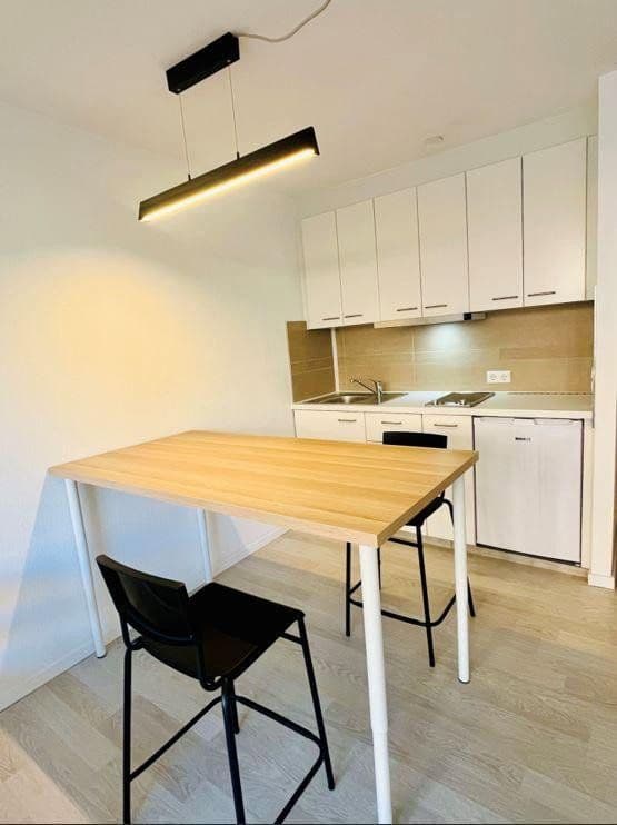 Prenájom bytu 1-izbový 30 m², Zähringerstraße 47, Karlsruhe, Bádensko-Wurttembersko Prenájom bytu 1-izbový 30 m², Zähringerstraße 47, Karlsruhe, Bádensko-Wurttembersko