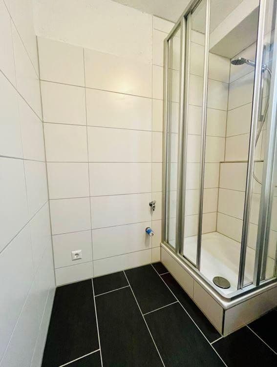 Prenájom bytu 1-izbový 30 m², Zähringerstraße 47, Karlsruhe, Bádensko-Wurttembersko Prenájom bytu 1-izbový 30 m², Zähringerstraße 47, Karlsruhe, Bádensko-Wurttembersko