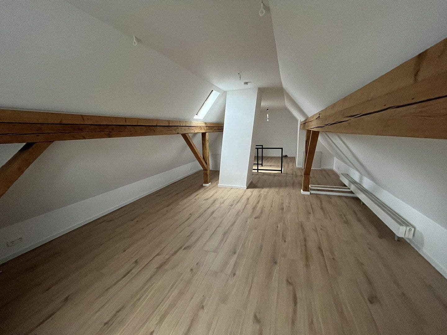 Prenájom domu 115 m², pozemok 250 m², Harthausen, Porýnie-Falcko Prenájom domu 115 m², pozemok 250 m², Harthausen, Porýnie-Falcko