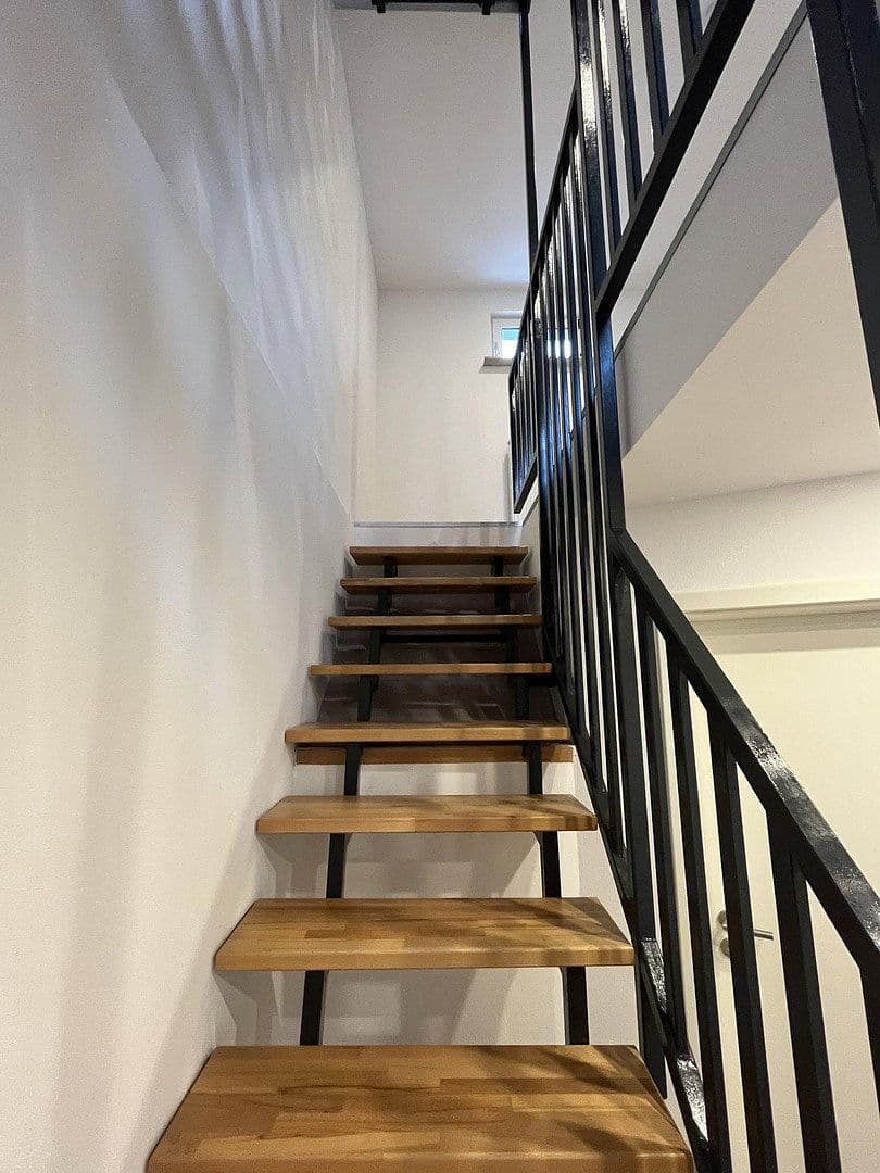 Prenájom domu 115 m², pozemok 250 m², Harthausen, Porýnie-Falcko Prenájom domu 115 m², pozemok 250 m², Harthausen, Porýnie-Falcko
