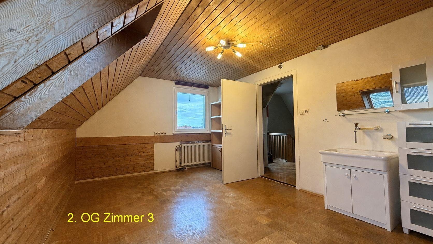 Predaj domu 177 m², pozemok 361 m², Villingen-Schwenningen, Bádensko-Wurttembersko Predaj domu 177 m², pozemok 361 m², Villingen-Schwenningen, Bádensko-Wurttembersko