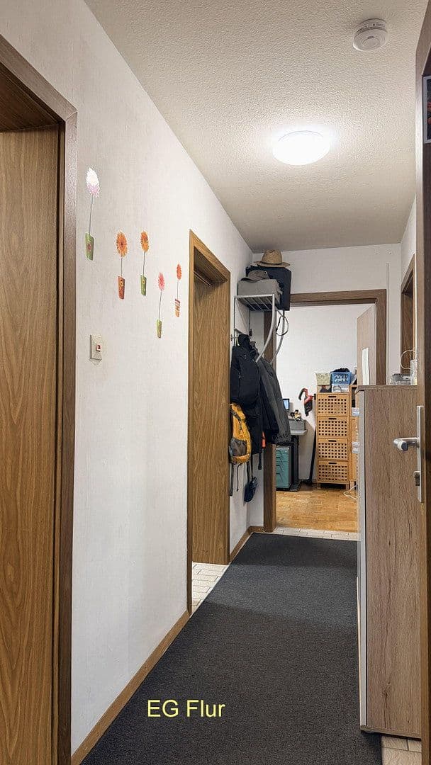 Predaj domu 177 m², pozemok 361 m², Villingen-Schwenningen, Bádensko-Wurttembersko Predaj domu 177 m², pozemok 361 m², Villingen-Schwenningen, Bádensko-Wurttembersko
