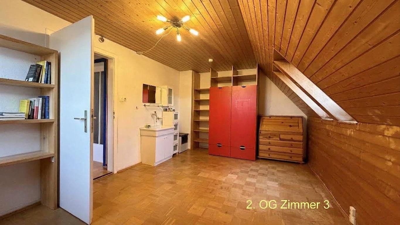 Predaj domu 177 m², pozemok 361 m², Villingen-Schwenningen, Bádensko-Wurttembersko Predaj domu 177 m², pozemok 361 m², Villingen-Schwenningen, Bádensko-Wurttembersko