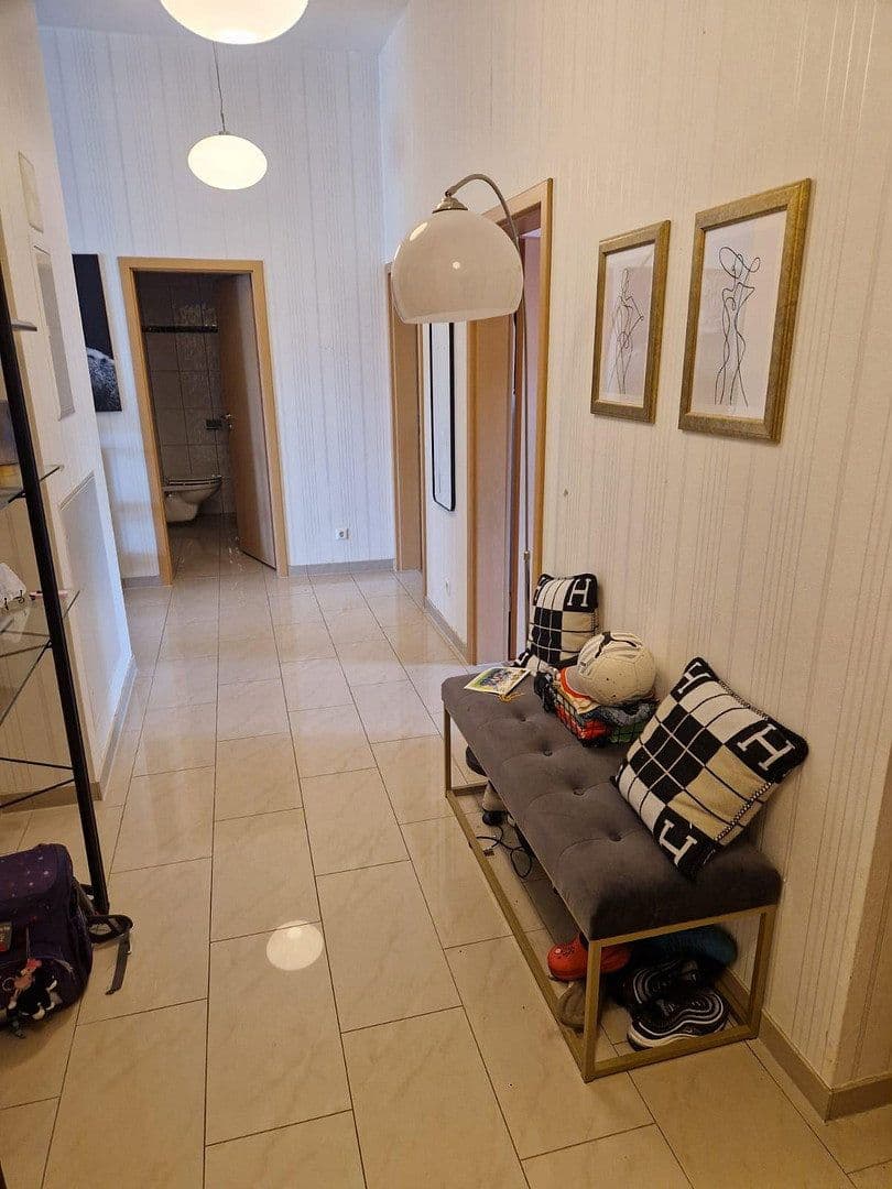 Prenájom bytu 4-izbový 115 m², Römerweg 31, Schömberg, Bádensko-Wurttembersko Prenájom bytu 4-izbový 115 m², Römerweg 31, Schömberg, Bádensko-Wurttembersko