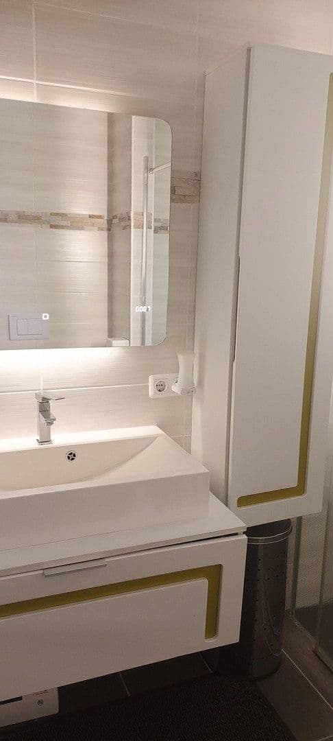 Predaj bytu 4-izbový 118 m², Luchsweg 5, Bad Liebenzell, Bádensko-Wurttembersko Predaj bytu 4-izbový 118 m², Luchsweg 5, Bad Liebenzell, Bádensko-Wurttembersko