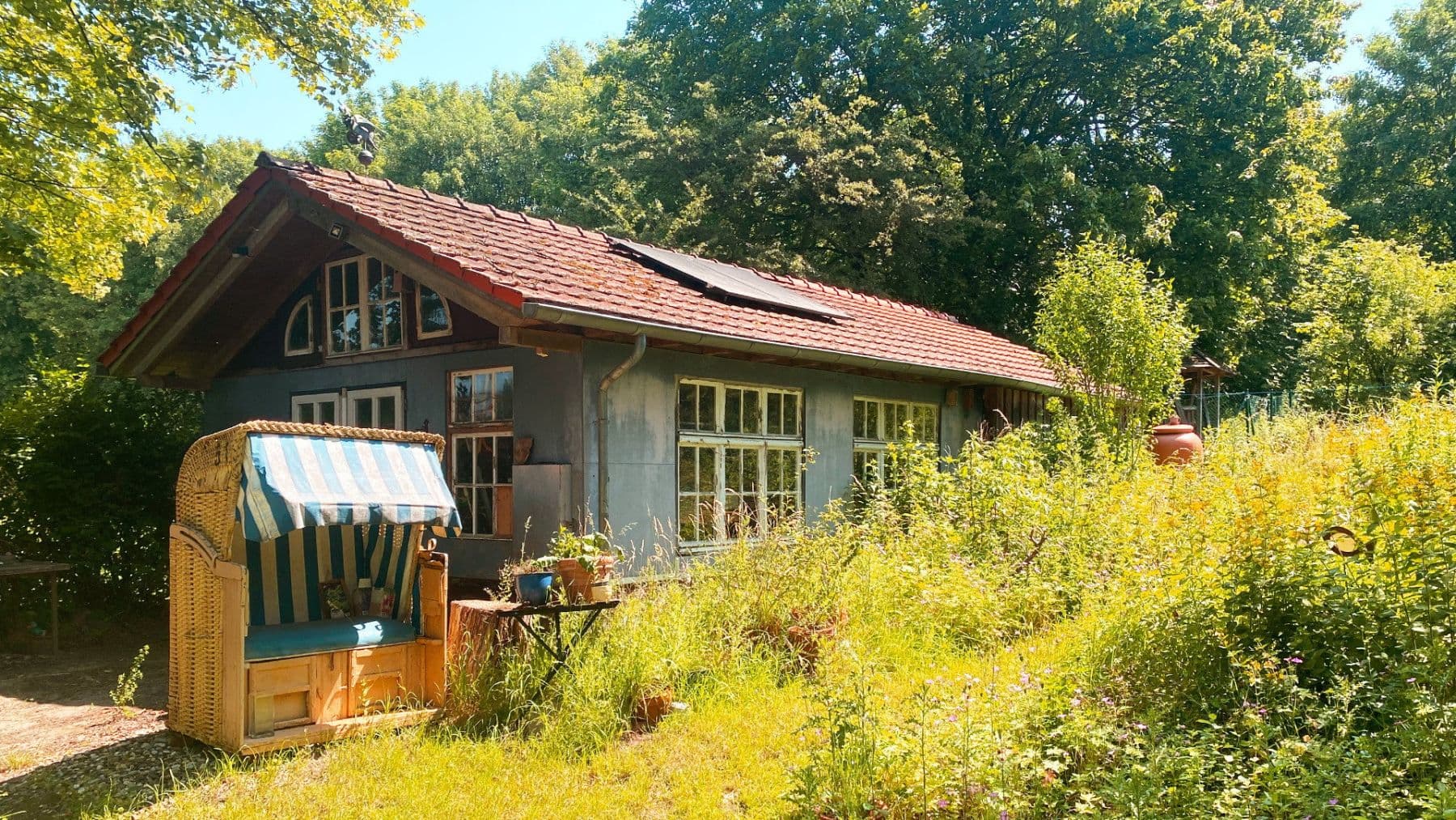Predaj domu 199 m², pozemok 1.470 m², Haan, Severné Porýnie - Westfálsko Predaj domu 199 m², pozemok 1.470 m², Haan, Severné Porýnie - Westfálsko