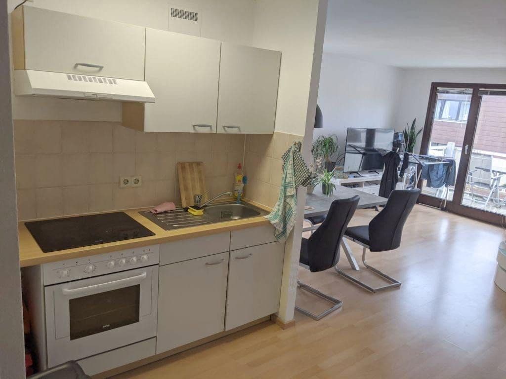 Prenájom bytu 2-izbový 59 m², Heilbronn, Bádensko-Wurttembersko Prenájom bytu 2-izbový 59 m², Heilbronn, Bádensko-Wurttembersko